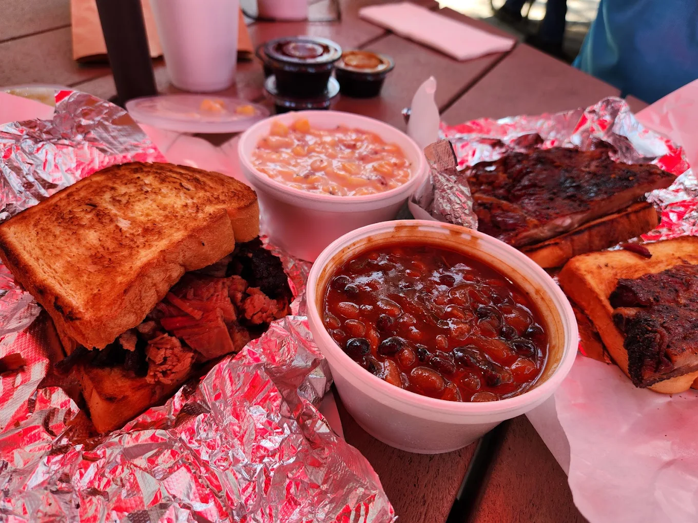Woodpeckers Backyard BBQ Jacksonville